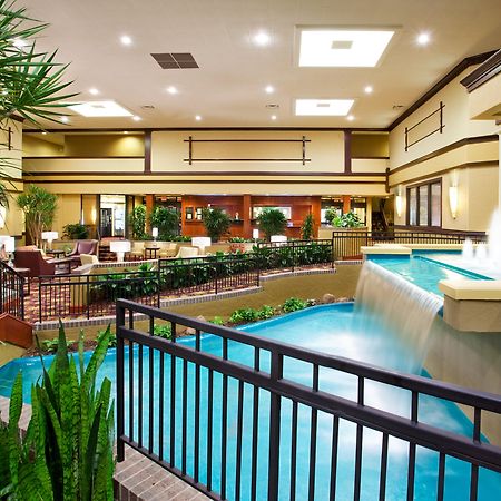 Holiday Inn Cincinnati-Eastgate By Ihg Eksteriør billede